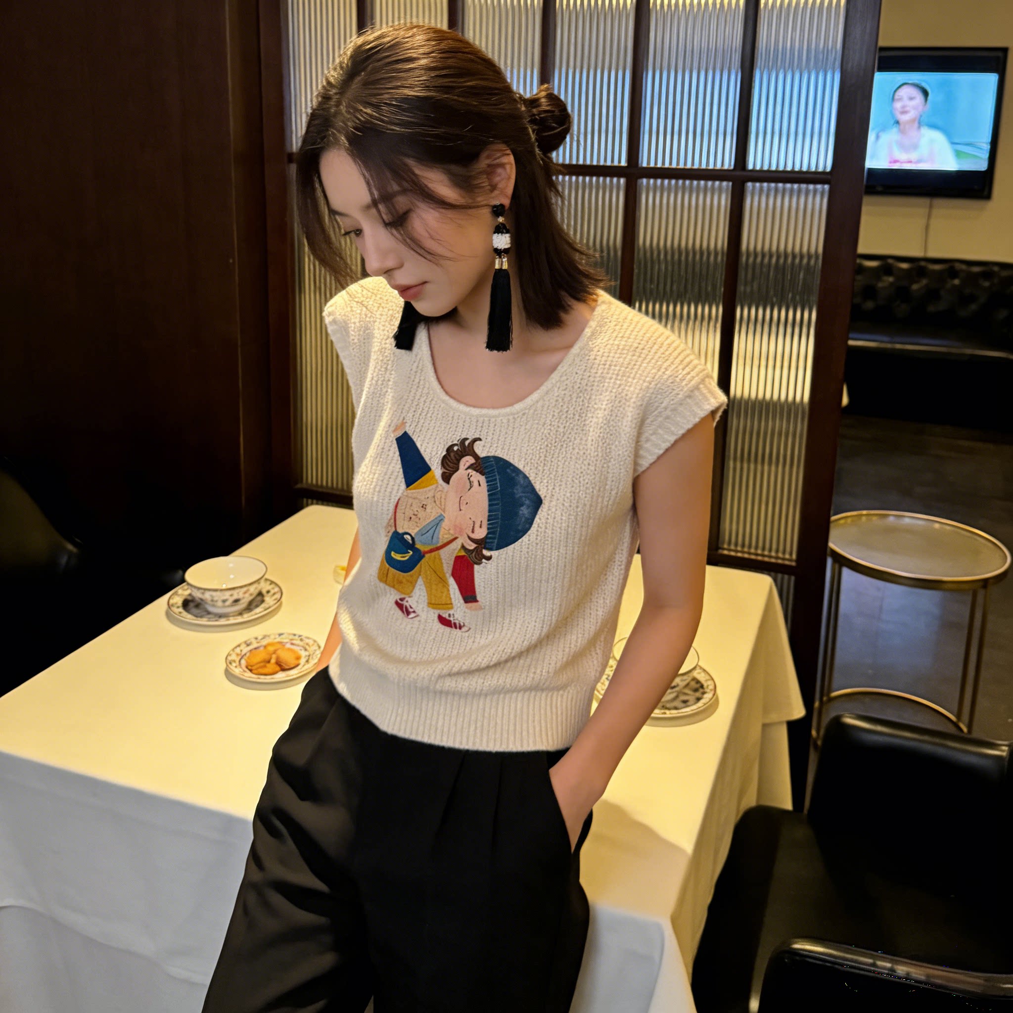 2026新款内搭短袖t恤针织衫夏季超火时髦凉快薄款冰丝打底上衣女