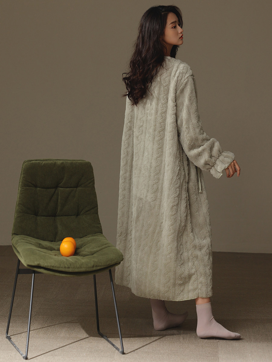 THICKENED AND FLEECE PAJAMAS WOMENS WINTER CORAL-FLEECE AUTUMN AND WINTER LONG PLUSH KIMONO DRESSING GOWNS DRESSING GOWNS NIGHTDRESSES NIGHTDRESSES