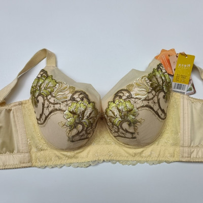 迪芬娜薄款文胸BC杯有钢圈