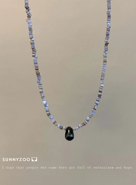 SUNNYZOO | 新中式自制手工项链 设计感不规则海贝珠天然石锁骨链