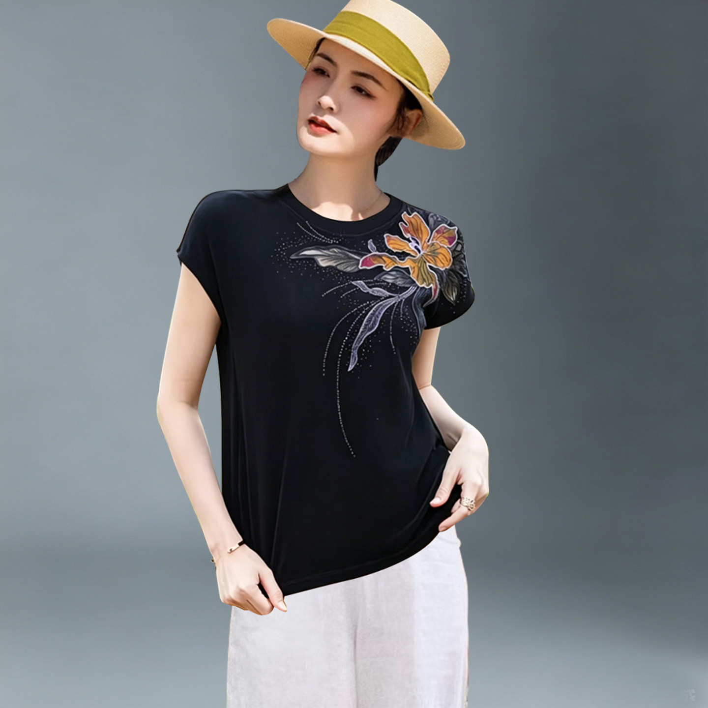 黑色高档贴花刺绣短袖T恤女夏装洋气修身显瘦烫钻上衣女高弹舒适