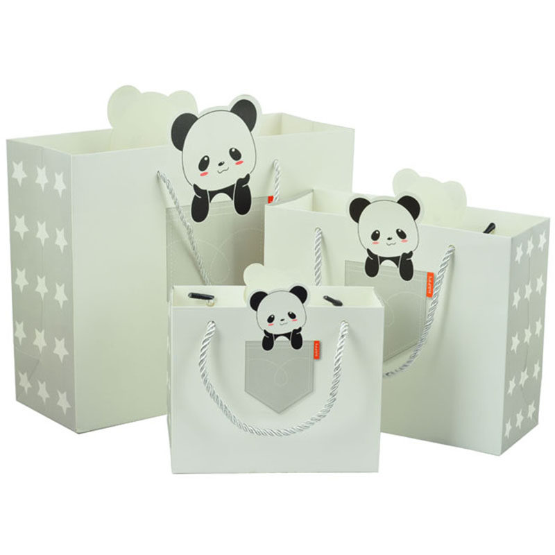 High-grade paper gift bags cute cartoon animals portable Favor full moon birthday gift bags customized bags