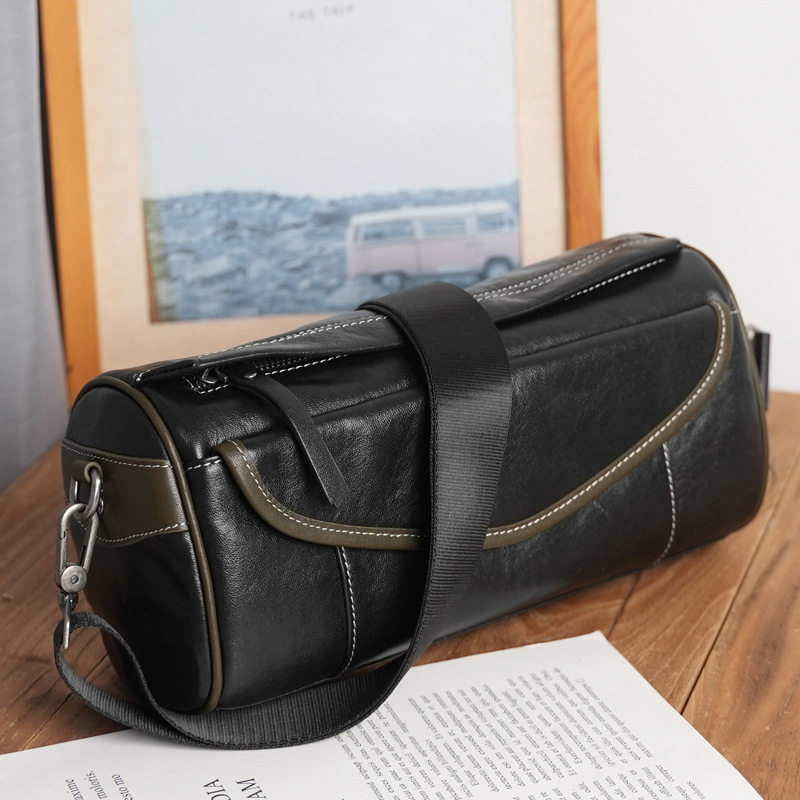 新款男士真皮单肩包休闲斜挎包头层牛皮撞色时尚男包日常通勤斜跨