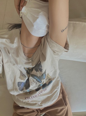 4422美式复古vintage蝴蝶印花短袖T恤女ins潮宽松纯棉显瘦上衣