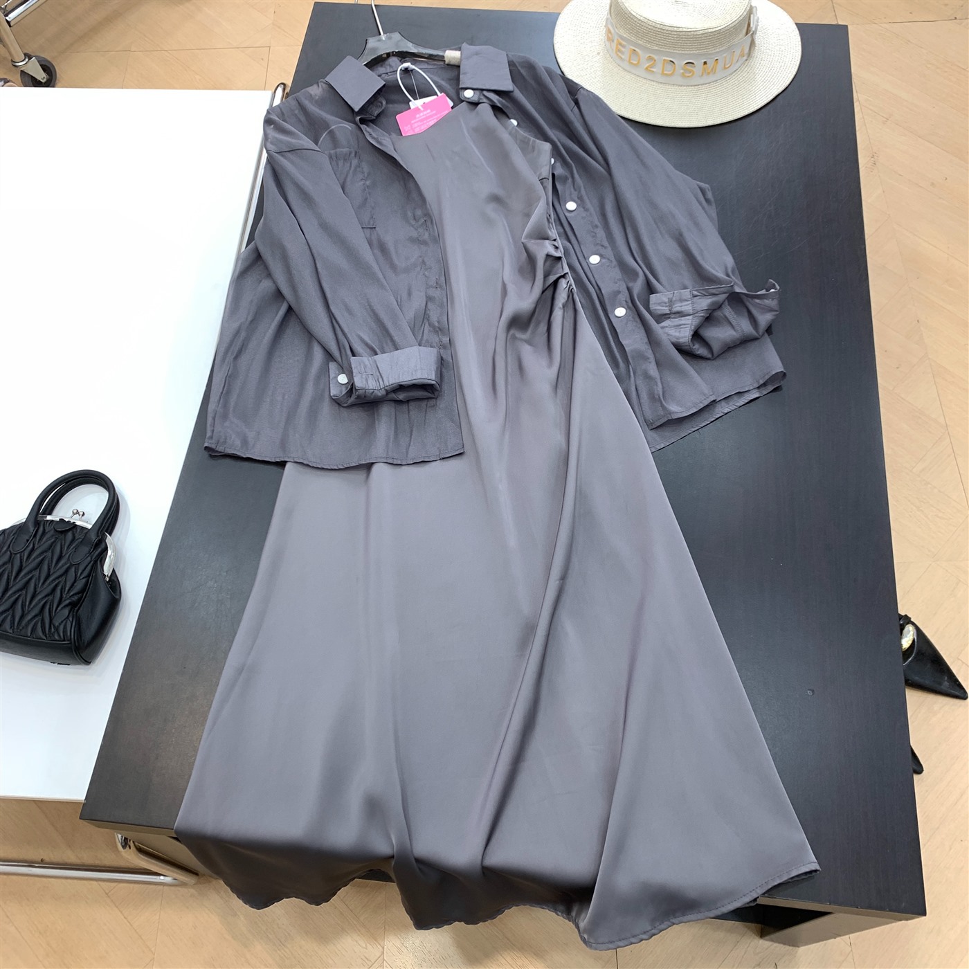 两件套秋季新款纯色吊带连衣裙搭休闲衬衫长袖上衣J#7