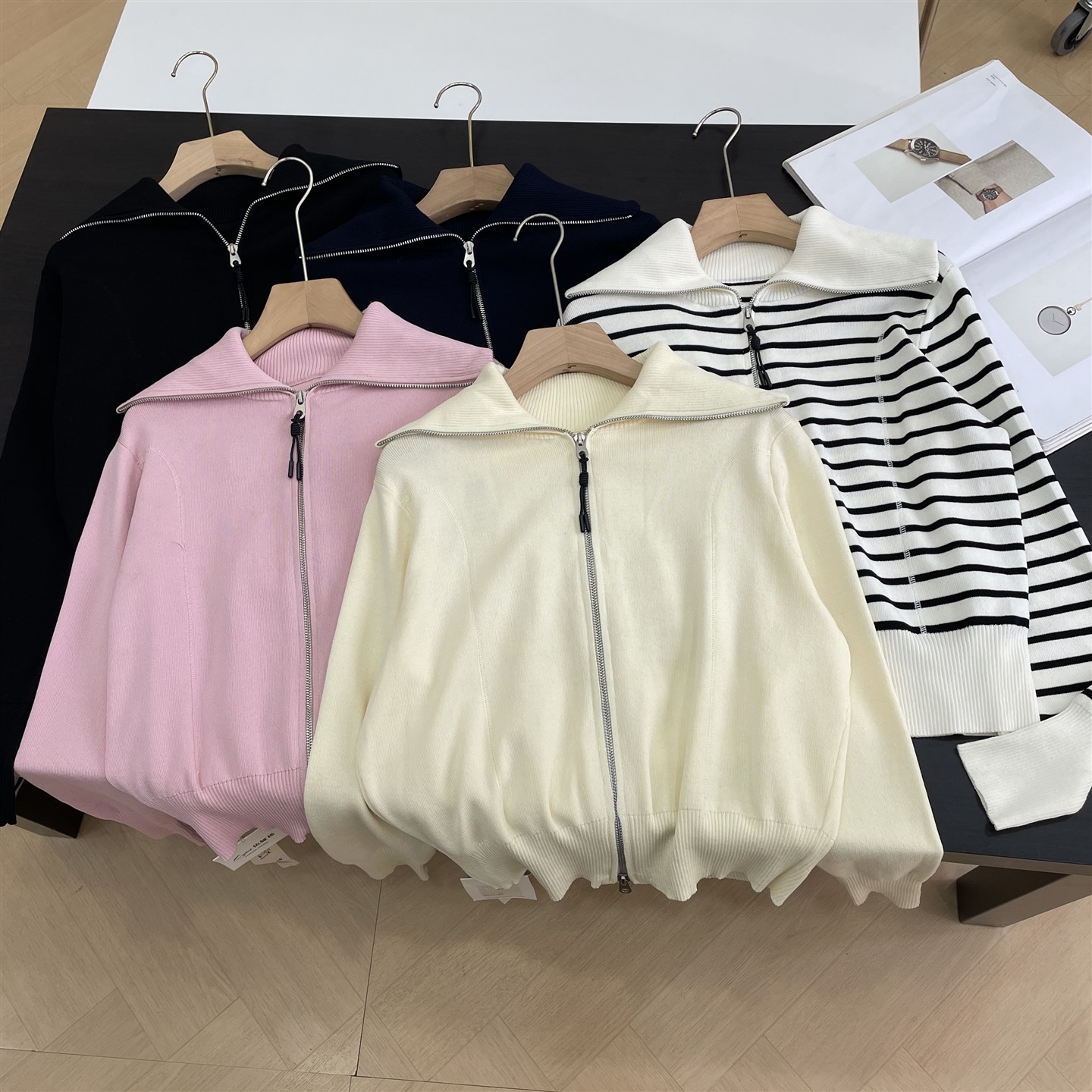 2025年秋季新款时尚纯色简约小众百搭修身显瘦针织衫K#2