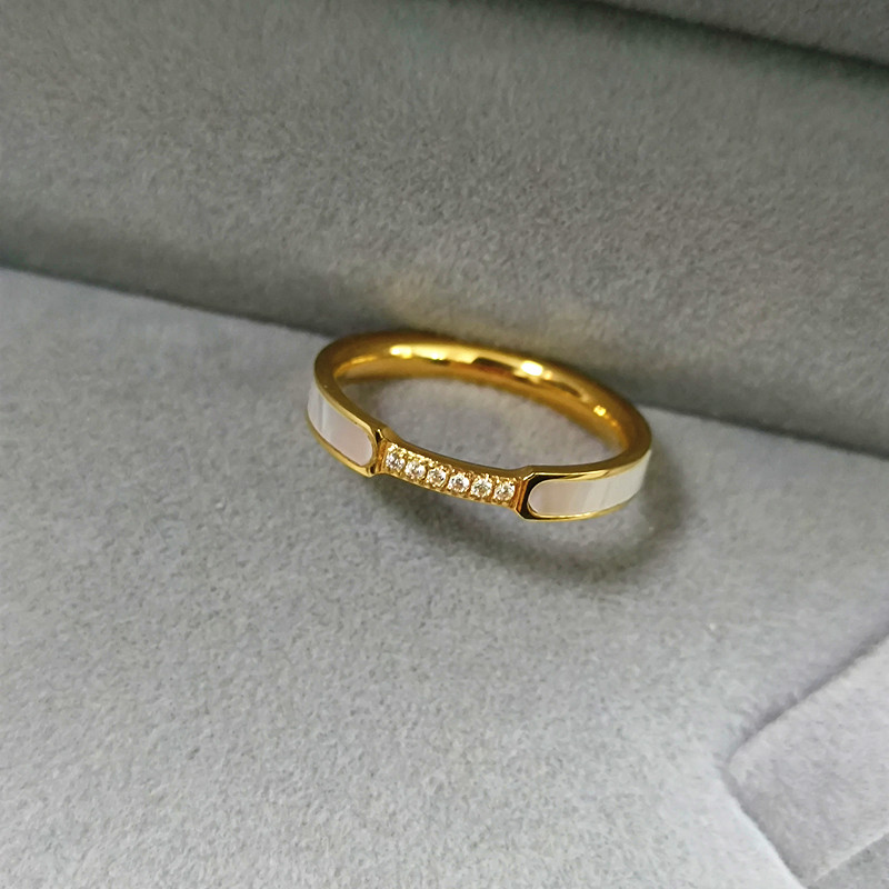 韩版天然白贝母镶钻锆石戒指女钛钢镀18K金网红轻奢ins彩金指环