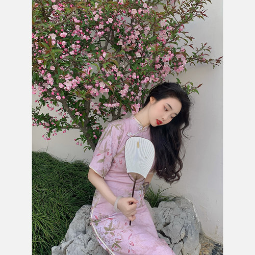 麓津自制桃花依旧复古旗袍