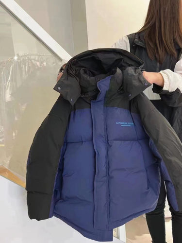 韩国羽绒服童装藏青色白鸭绒宽松