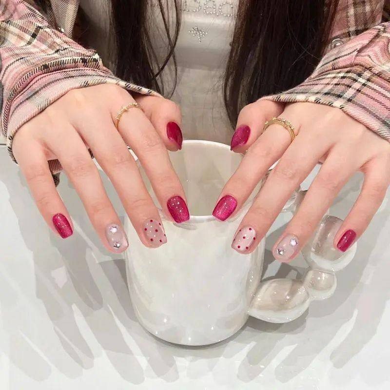 手工儿童美甲穿戴甲感短款火龙果的星星假指甲贴片2026年新款,彩妆/香水/美妆工具,美甲工具,淘宝优惠券,粉丝福利购,淘宝优惠卷