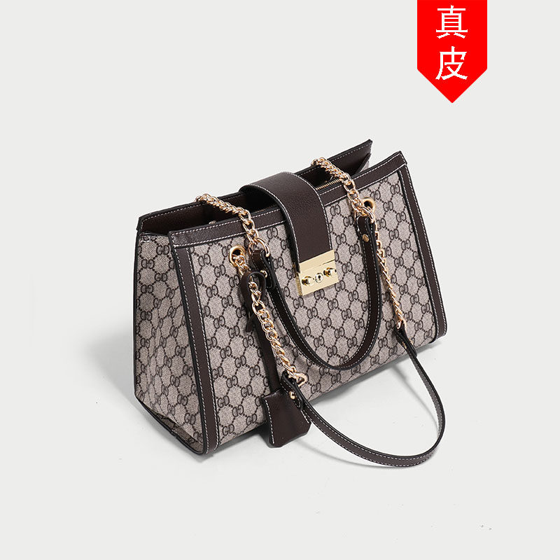 Hong Kong Agency purchase genuine leather Bag 2019 In the new small ck Totes Big Luxury capacity The single shoulder bagin the Leather/Lady bags/Men's bag, Chest pack category - from Buy2taobao.com to provide professional Taobao agent buy service