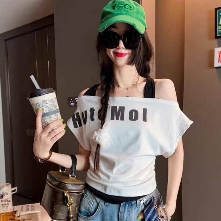 2026新款大码胖mm假两件挂脖露肩短袖T恤女夏季修身显瘦辣妹上衣
