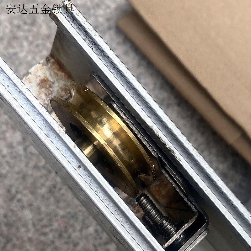 老式90推拉窗铝合金门窗滑轮90窗户静音轮轴承铜轮配件移门滚轮.