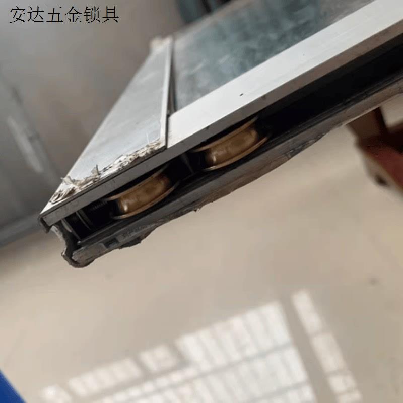 828型老式铝合金门窗滑轮玻璃门移门移窗双滑轮推拉窗户轨道滚.