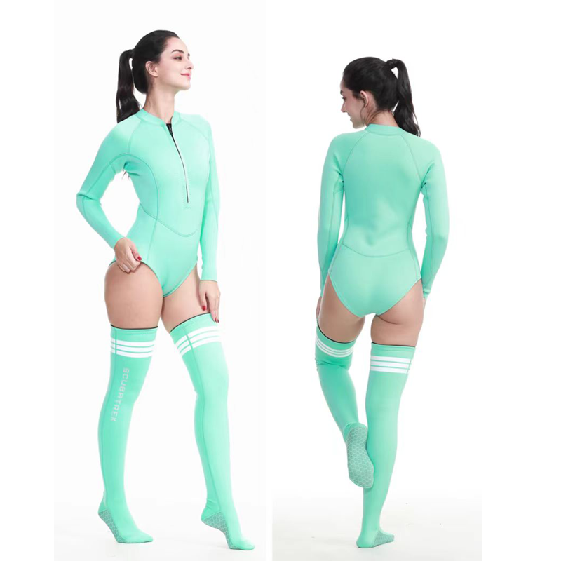 新款潜水服连体女湿衣冲浪浮潜保暖防寒速干水母冬季游泳衣比基尼