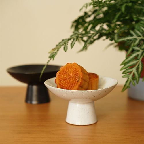 陶瓷日式简约高脚点心盘