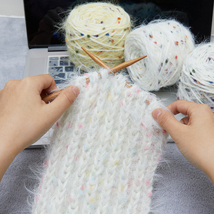 手工diy彩色彩虹糖豆豆情人棉围巾送女友手织围脖粗针线针织毛线