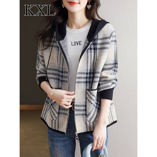 早秋新款 连帽卫衣外套女2024春秋中年妈妈休闲宽松棒球服格子开衫