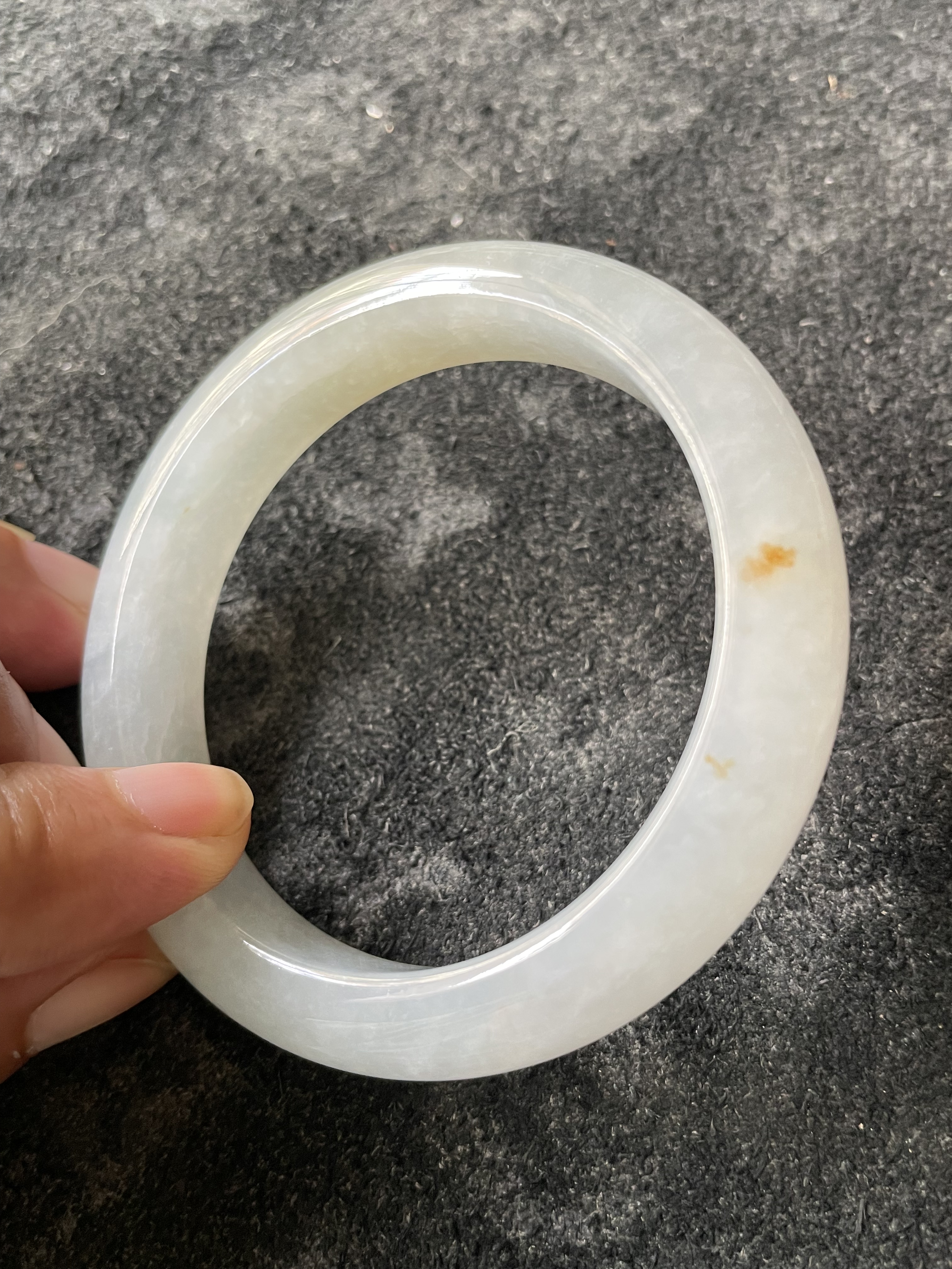 缅甸天然A货糯冰种特色手镯有晶缅甸翡翠