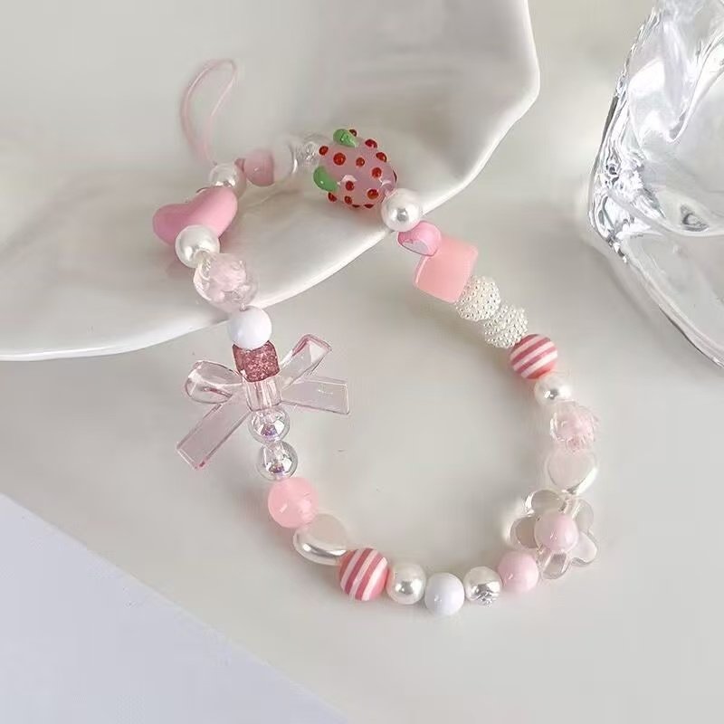 草莓爱心蝴蝶结手机挂绳手工串珠百搭手机链短款通用气质女手腕带,节庆用品/礼品,手机链,淘宝优惠券,粉丝福利购,淘宝优惠卷