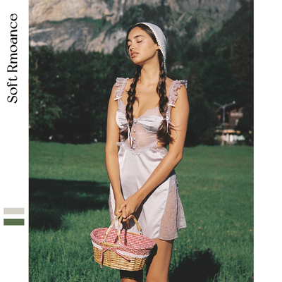 SoftRomance性感吊带睡裙透视网纱缎面拼接家居服纯欲诱惑套装