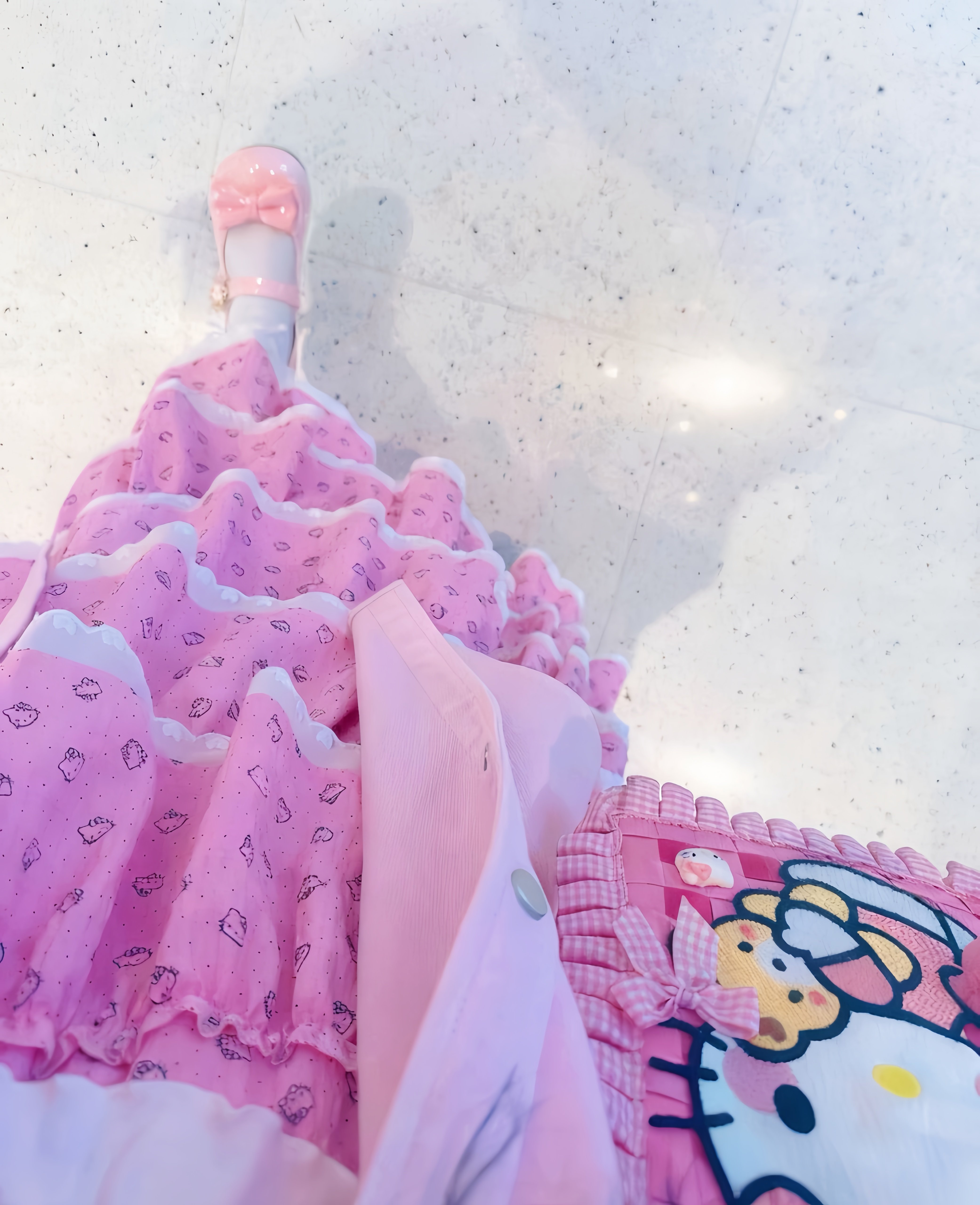 沫沫的kitty上衣裤子裙子外牛仔裤