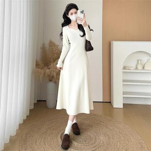 外贸出口转内销长袖V领针织连衣裙秋冬女小个子配大衣内搭打底毛