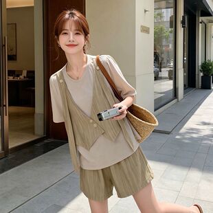 巨好看流行夏季ootd穿搭一整套2026新款假两件短袖短裤两件套装女