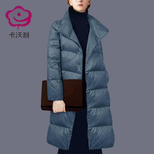 蓝色女装中长款过膝羽绒服卡沃利