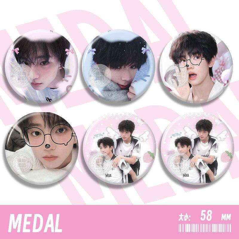 橹穆CP吧唧徽章胸针高级感搞怪可爱新款趣味小众挂件圆形痛包装饰