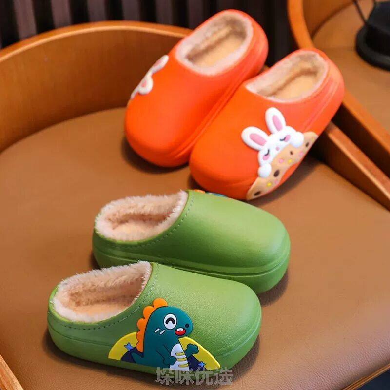 儿童拖鞋2026新款男孩冬季加绒男童家居防滑女童可爱恐龙宝宝棉拖