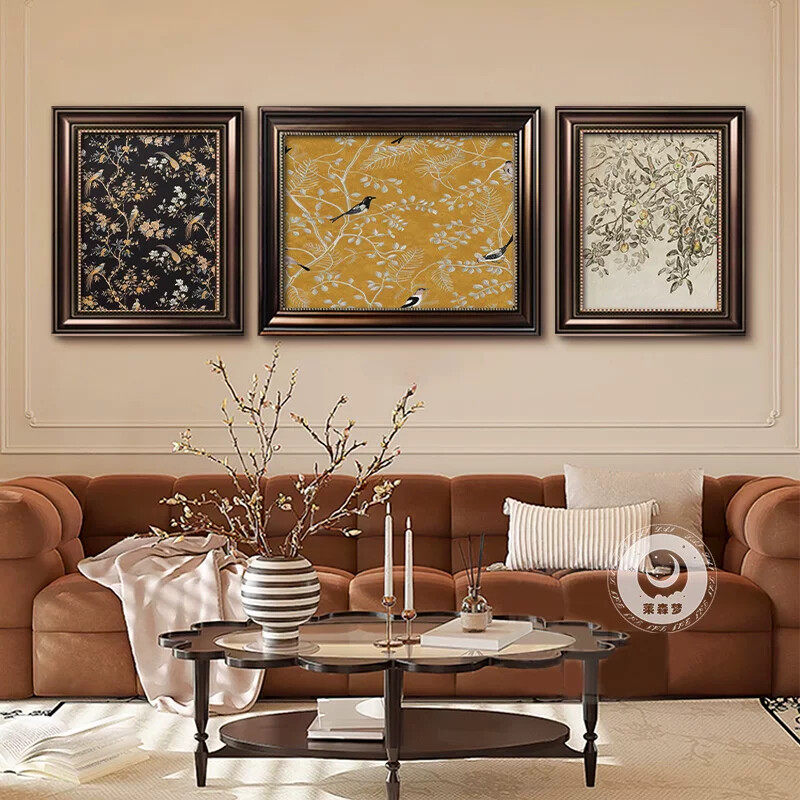 中古风客厅装饰画欧美式复古沙发背景墙挂画高级感餐厅组合三联画