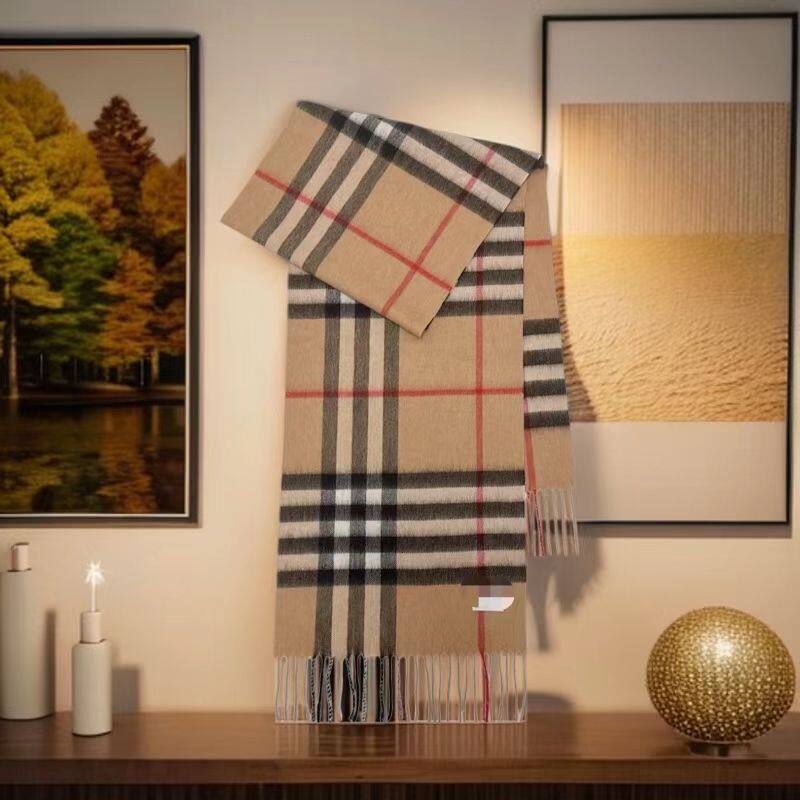 围巾女秋冬款学生韩版百搭长款披肩加厚保暖时尚情侣格子女士围脖