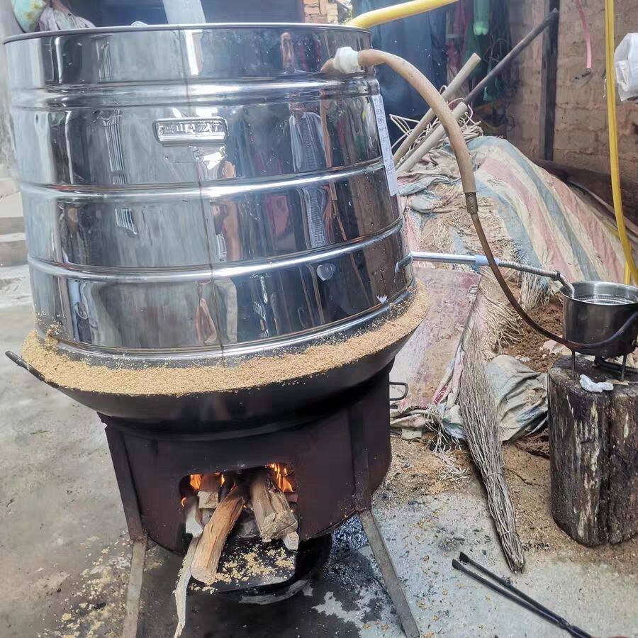 烧酒蒸酒器一整套柴火农村柴火炉酿酒设备家用商用传统不锈钢