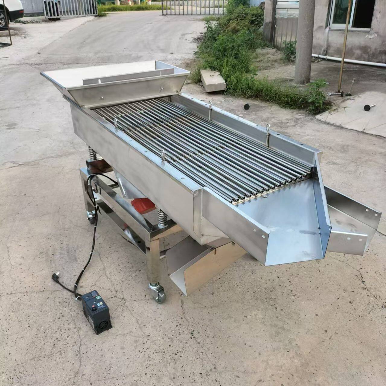 不锈钢振动筛选机小型振动筛筛选机筛龙虾筛颗粒厂家