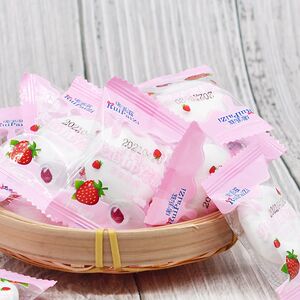 40个棉花糖夹馅爆浆棉花糖混合味草莓蓝莓软糖儿童休闲小零食