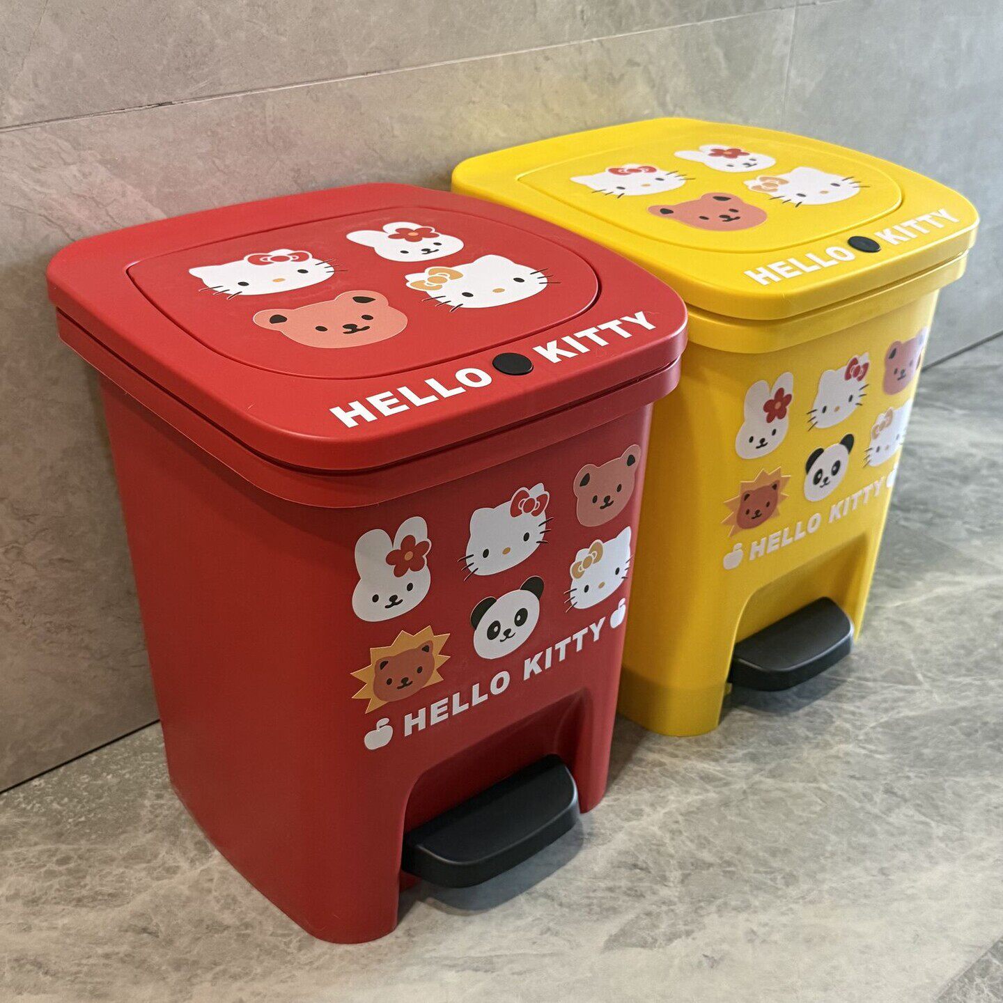 凯蒂猫垃圾桶家用客厅卡通可爱高颜值卧室脚踏按压双开卫生间纸篓