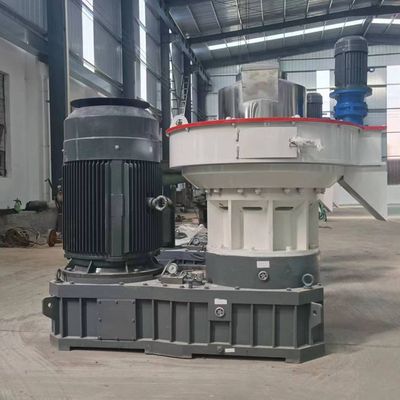 新款560型颗粒机木屑稻壳大型生物质燃料颗粒秸秆环模锯末制粒机