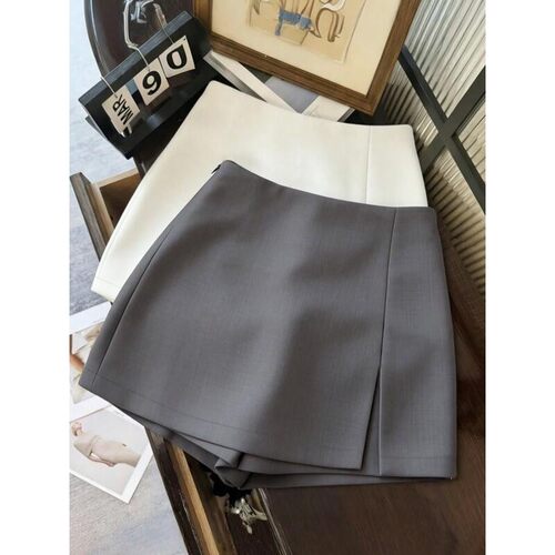 Elegant Womens TwoPiece Shorts Set Perfect for Casual Office