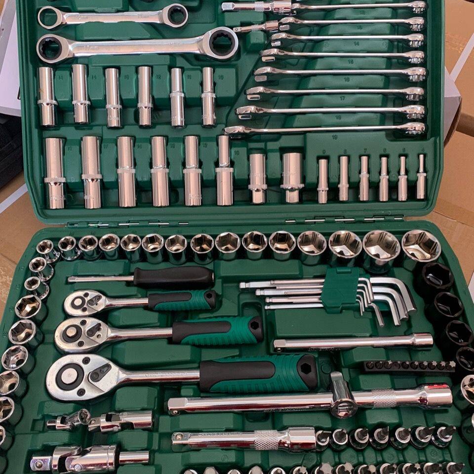 150件套修车工具套装汽修维修汽车套筒扳手组套棘轮快速扳手组合