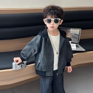 男童皮衣外套2025新款儿童休闲洋气皮夹克宝宝秋冬保暖连帽外套PU