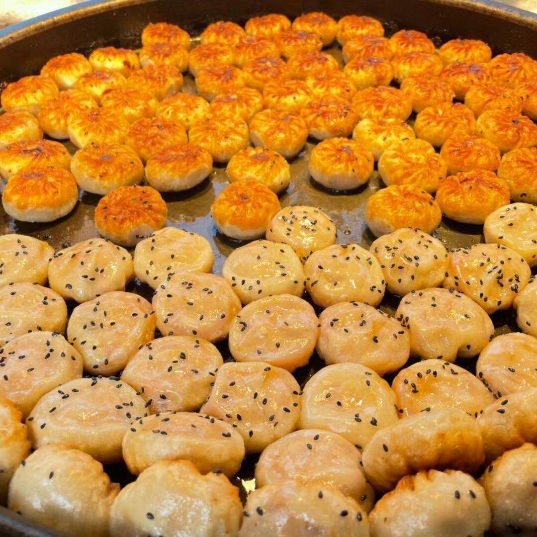 燃气煎包炉水煎包锅商用电热煎饺机煎饼机生煎包专用锅贴烙饼机器