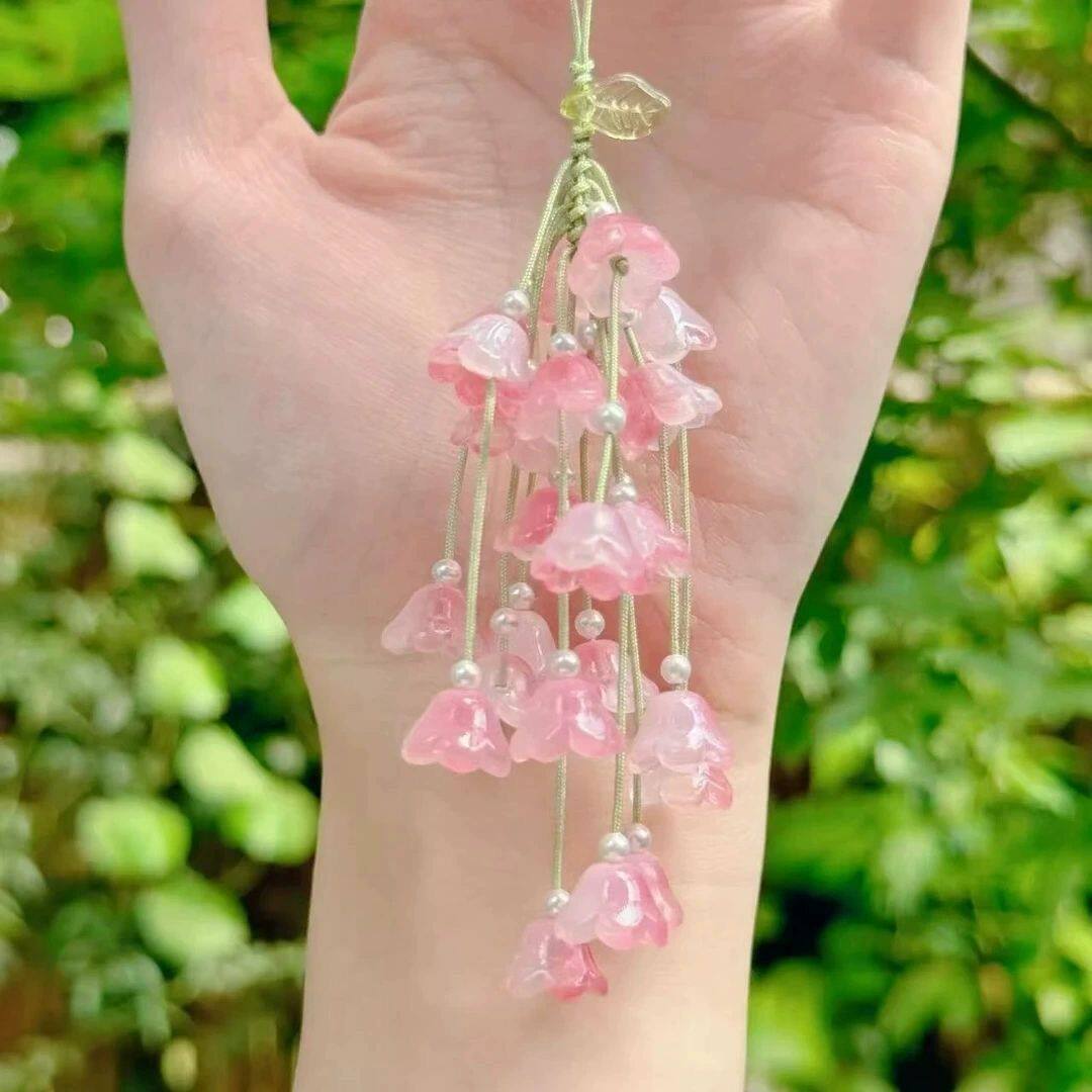 好运铃兰花风铃粉白渐变手机链新中式挂坠钥匙链包挂饰