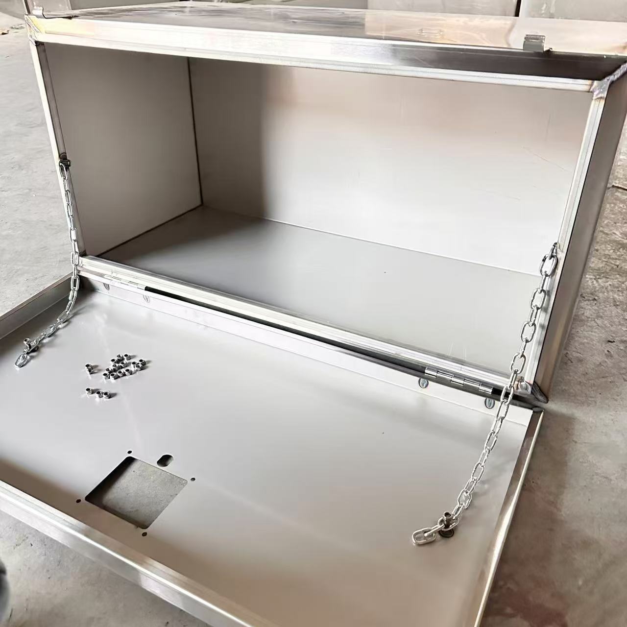货车专用不锈钢工具箱车载工具箱半挂车加大工具箱防水满焊