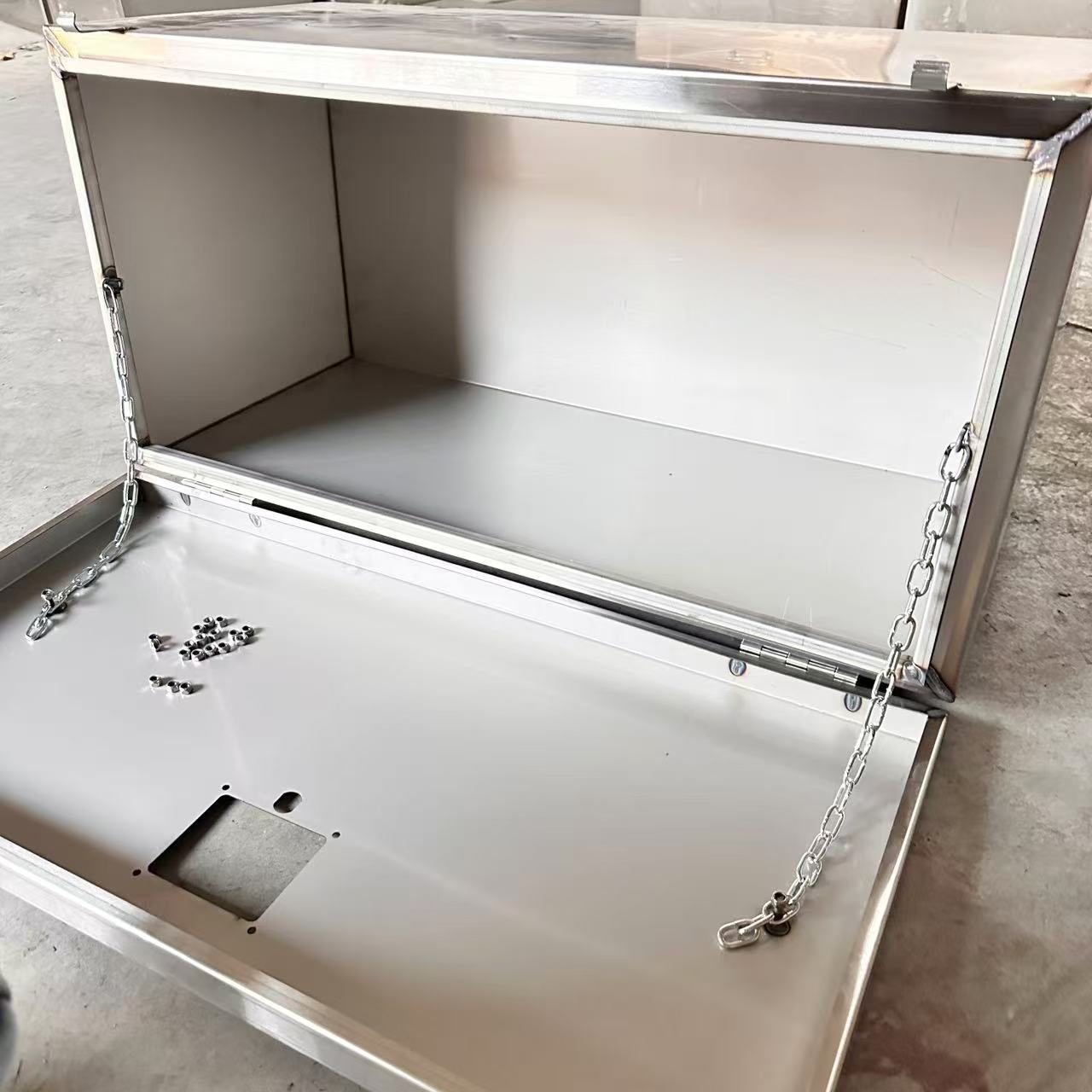 货车专用不锈钢工具箱车载工具箱半挂车加大工具箱防水满焊