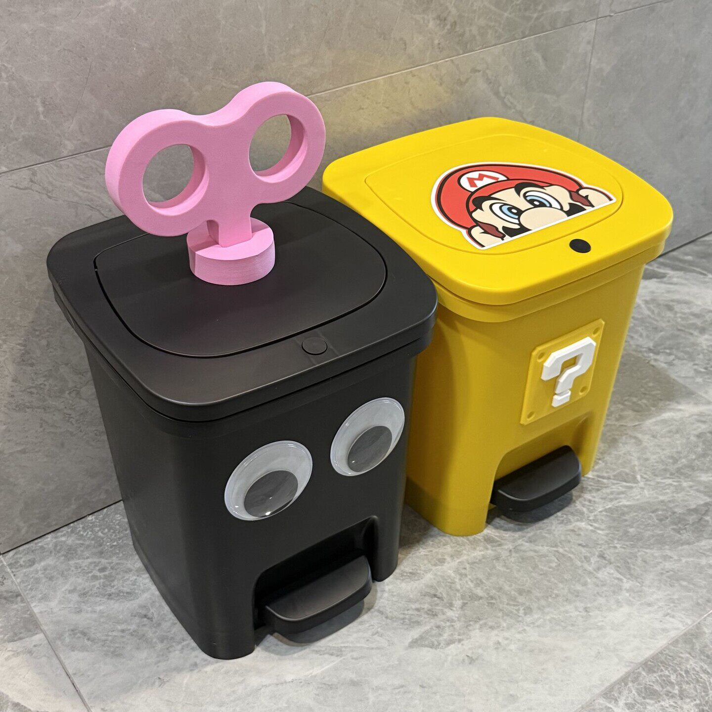 发条大眼垃圾桶带盖客厅厨房卫生间卧室卡通可爱按压脚踩双开纸篓