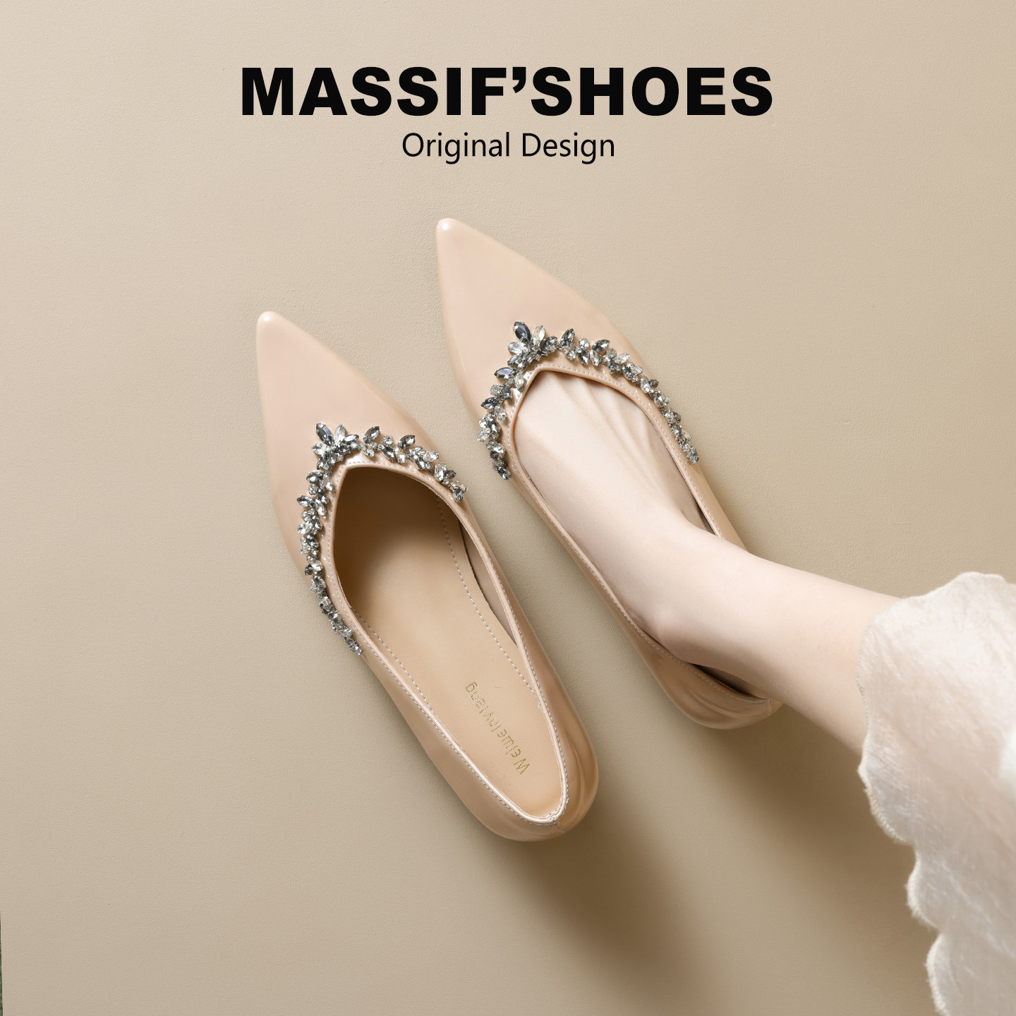 尖头单鞋女内增高2026新款春夏水钻一脚蹬软底法式绝美平底晚晚鞋