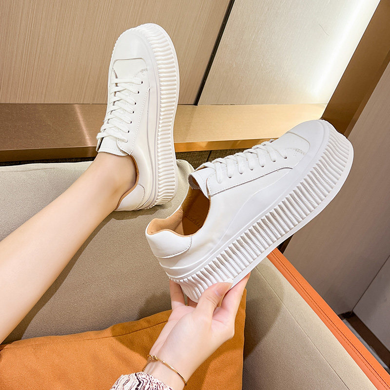 厚底饼干鞋女2026新款春款真皮小白鞋内增高休闲厚底松糕底单鞋女