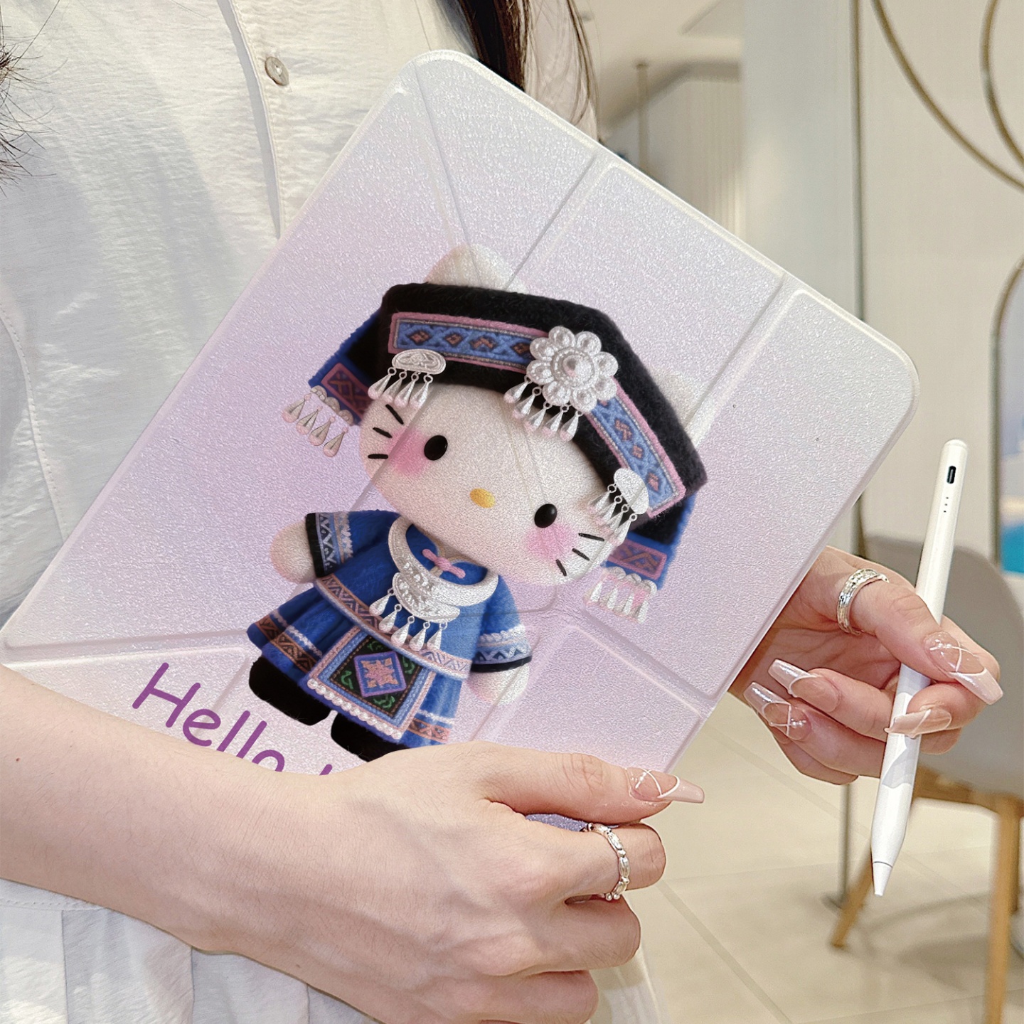 国潮卡通壮服KT猫苹果平板保护套适用iPadAir7新款Y形折叠ipad11带笔槽13寸air6女11寸mini6保护壳iPad10防摔