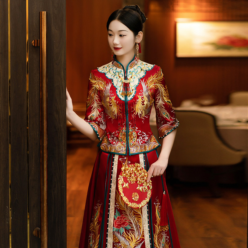 秀禾服2025新款中式结婚服